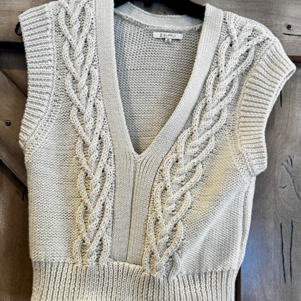 Z Supply sleeveless cropped sweater